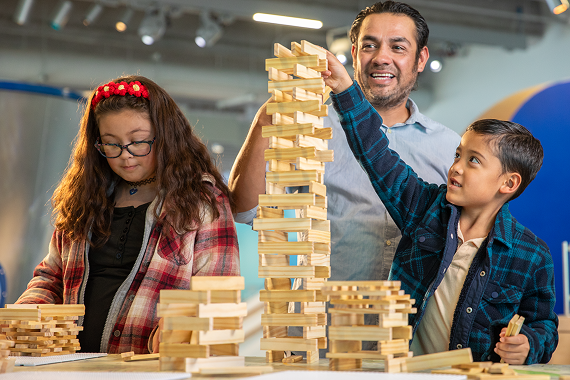 La Nube STEAM Discovery Center